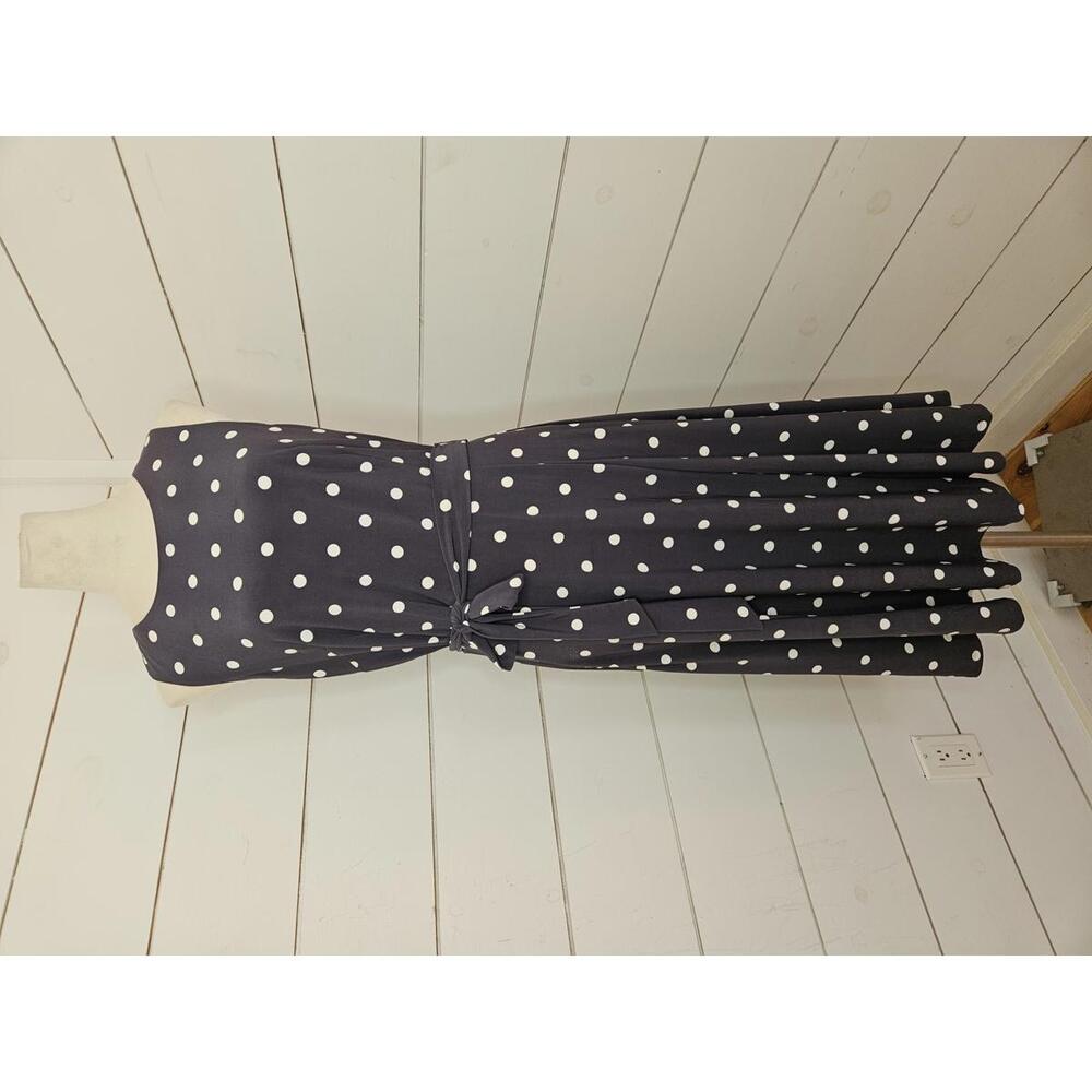 Anne Klein Size 10 grey with white polka dots midi dress with belt